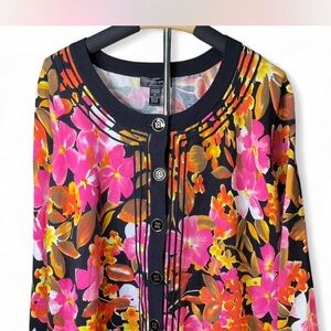 Cable & Gauge Floral Knit Top